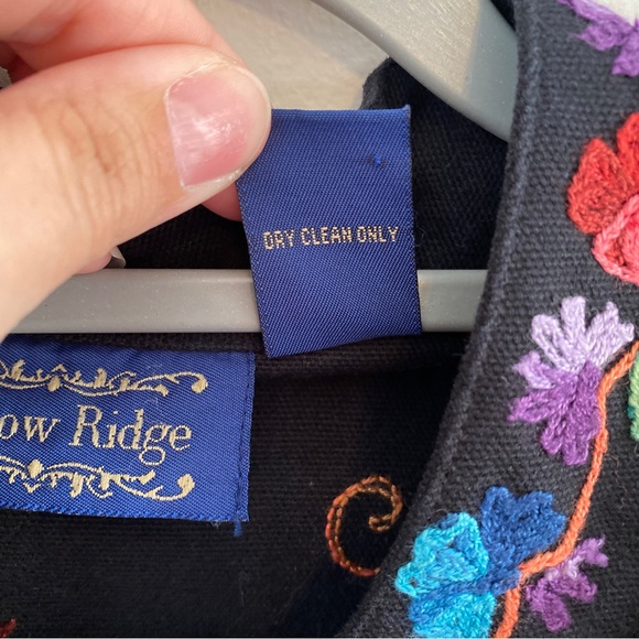 Vintage Willow Ridge Black Floral Embroidered Button Up Jacket - Picture 7 of 7